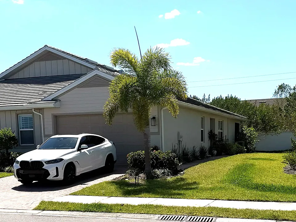 1131 Tranquil Brook Dr