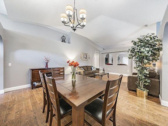 3rd image of 3330 Bellericay Ln