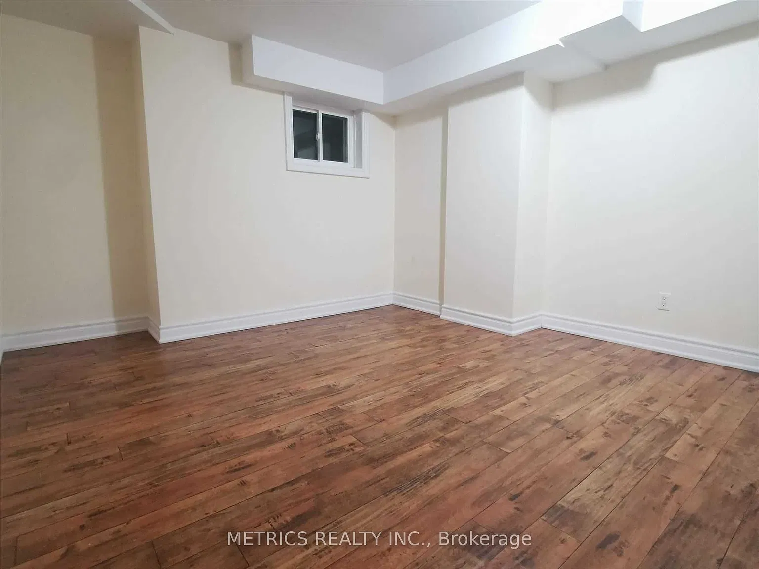 2 bed, $1,200 — Photo 4