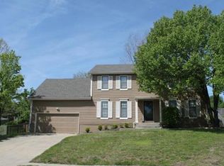 11334 Mackey St, Overland Park, KS 66210