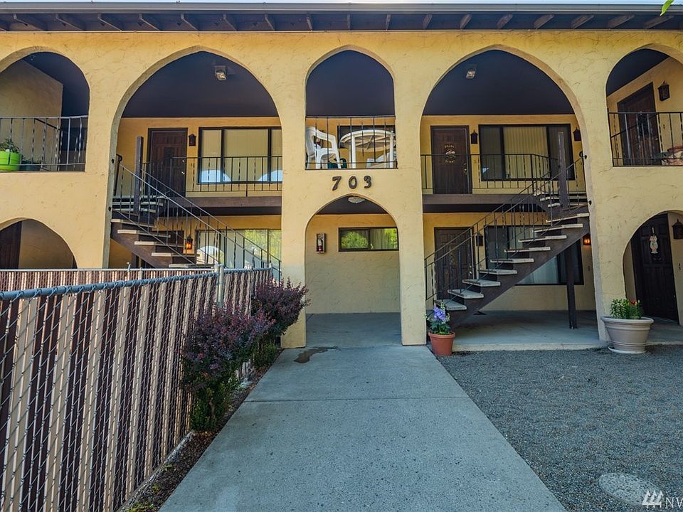 1st image of 703 S 38th Ave APT 7