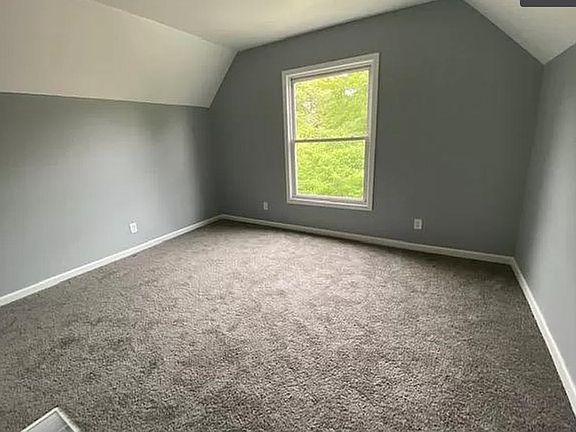 5th image of 617 Cushing St #617