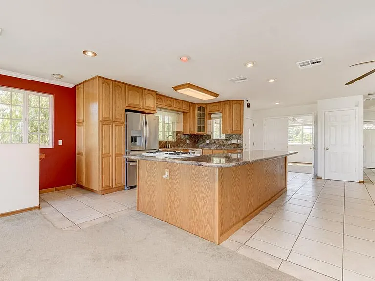 5993 Howell Dr — Photo 5