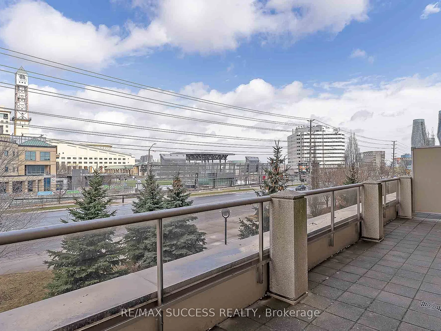 3 bed, $2,950 — Photo 3