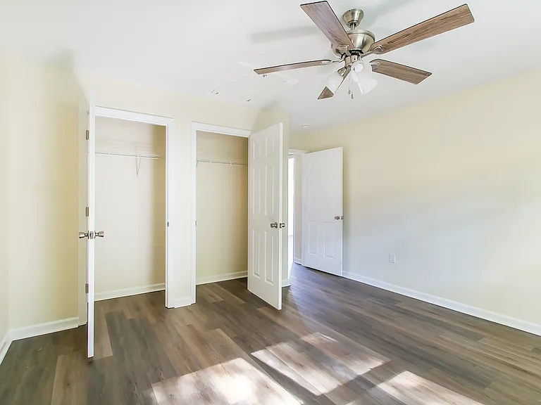 605 Carlyle Way — Photo 7