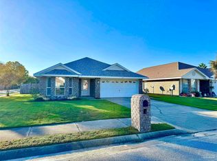 3745 Manhattan Ct, Gulf Breeze, FL 32563