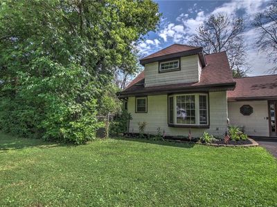 9433 Fairview St, Angola, NY, 14006