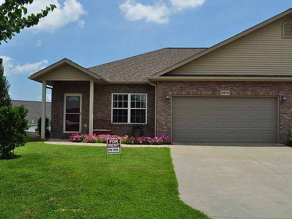 2nd image of 2870 Larkspur Ct