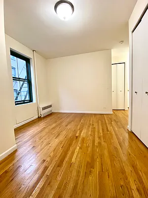 Rented by City & Suburban | media 21