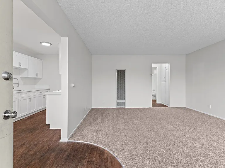 8331 Lampson Avenue — Photo 6