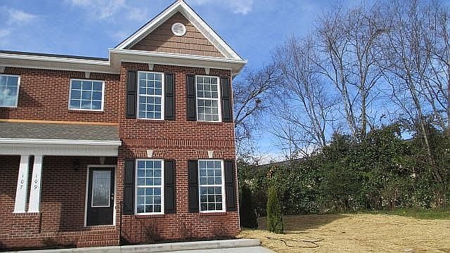 109 Emmyllie Court