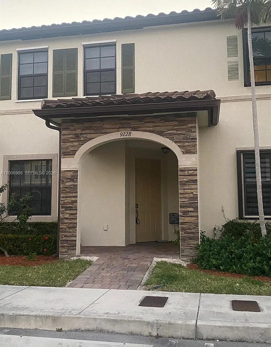Bonterra — Photo 2