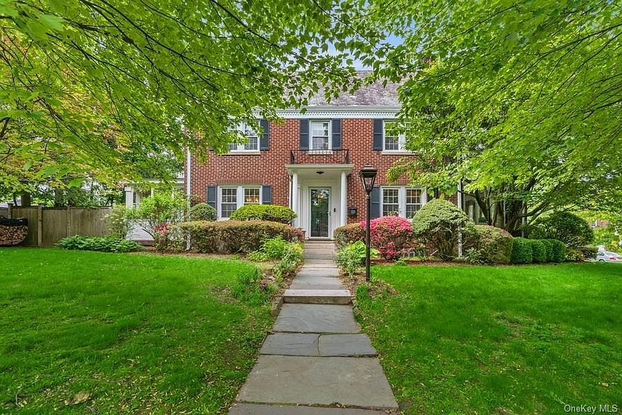 90 Leewood Dr, Eastchester, NY 10709 Zillow