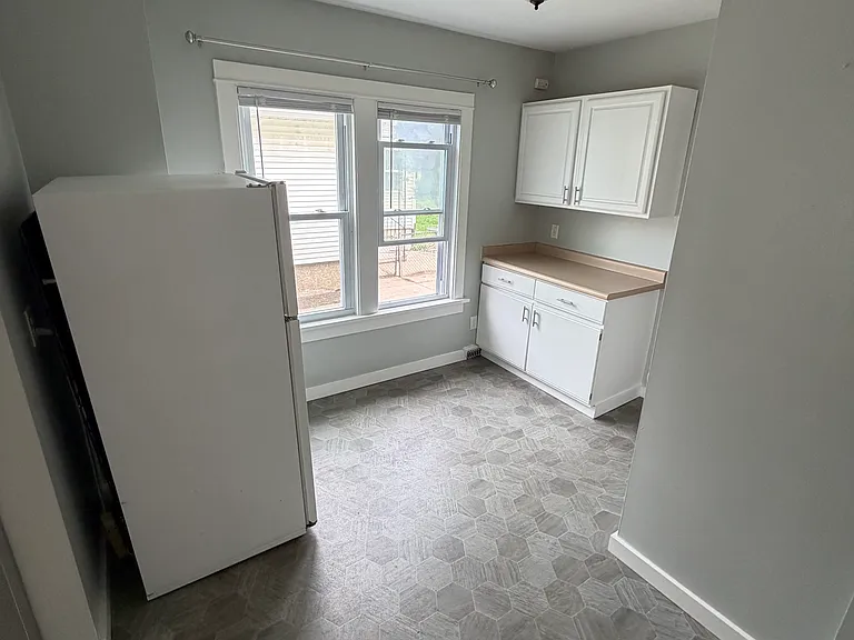 2111 E Dayton St #2 — Photo 9