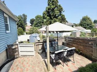 33 Fairfield St, Milford, CT 06460