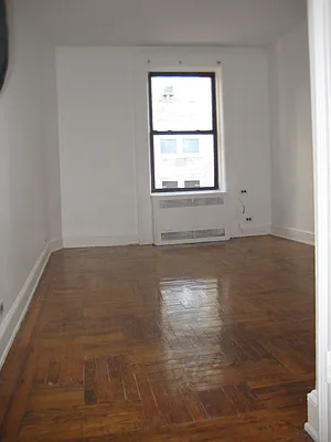 Rented by Magnone Real Estate | media 7