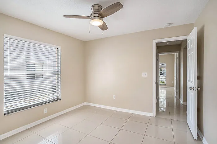 12712 Longcrest Dr — Photo 19