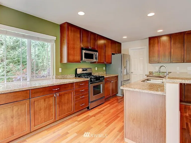 8819 230th Way NE — Photo 7