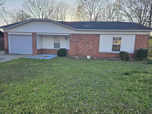 713 King Pl, Jacksonville, AR 72076