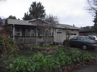 615 S Front St, Woodburn, OR 97071