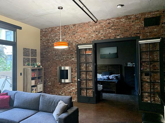 3rd image of 1050 Island Ave #1-21-1