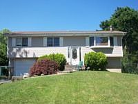 1st image of 10 Nowick Ln