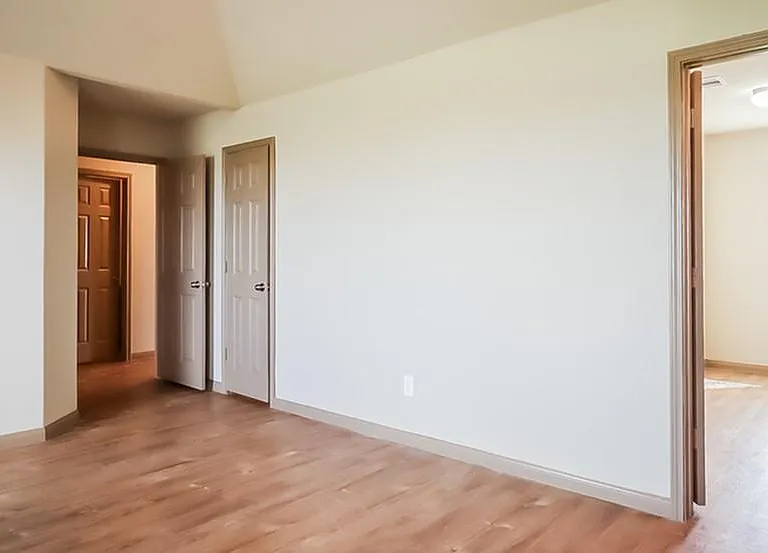5738 S Brenwood Dr — Photo 8