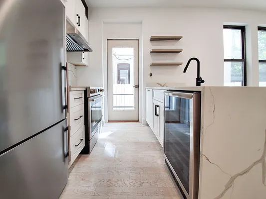 Rented by Citified Realty Group LLC | media 2