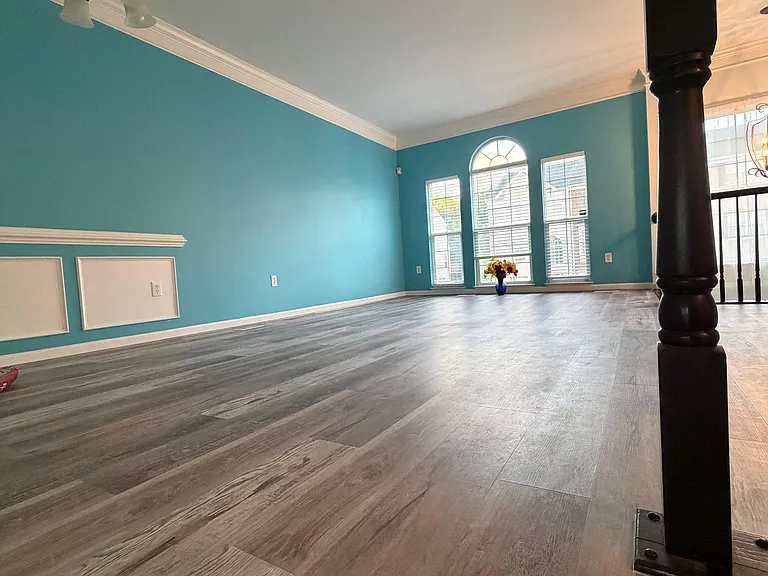 206 Raynar Ct — Photo 14