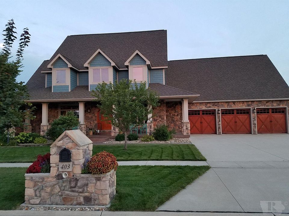 1st image of 403 Woodlane Dr