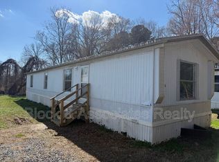 215 W Strider St, Asheboro, NC 27203