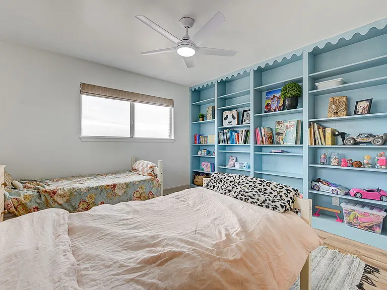 4050 Milky Way Cir — Photo 12