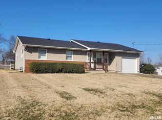 612 Ridge St, Carterville, IL 62918