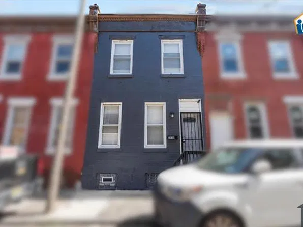 3919 Arcadia St, Philadelphia, PA 19124