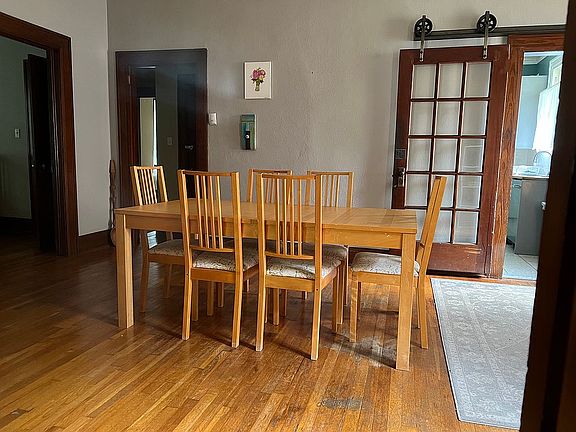 4th image of 1815 Saint Charles Ave