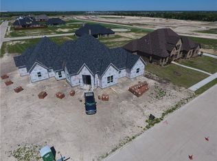 2205 Shane Dr, Midlothian, TX 76065