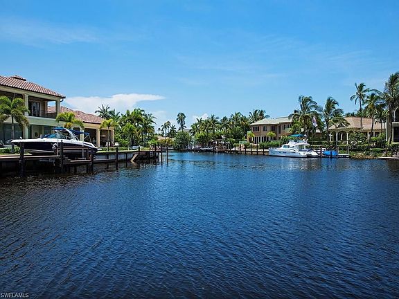 4th image of 2200 Marina Dr