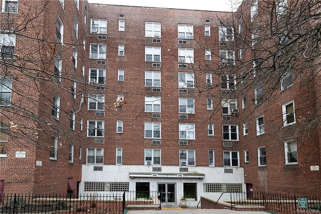 610 Waring Avenue Unit 2s, Bronx, Ny 10467 