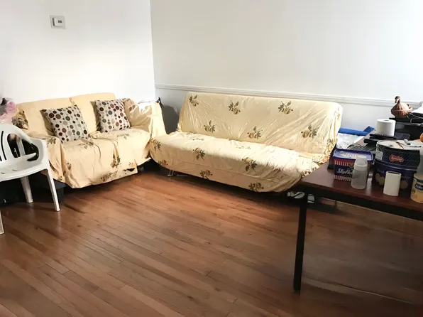 98-08 Alstyne Avenue image 2 of 7