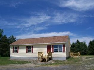 67 Airport Rd, North Haverhill, NH 03774