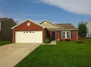 831 Wheat Field Ln, New Whiteland, IN 46184