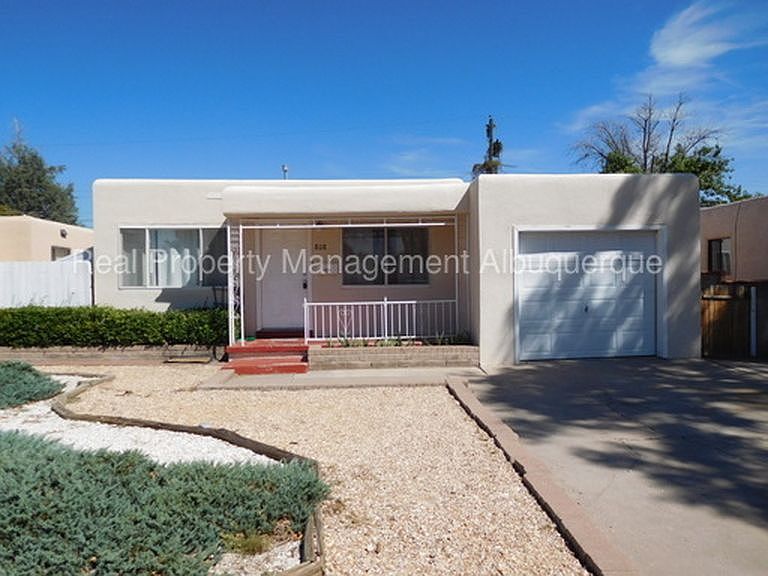 1st image of 808 Cardenas Dr NE #0