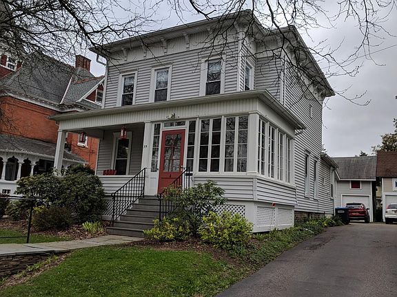 2nd image of 39 Ford Ave