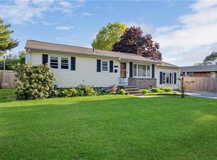 292 Shamrock Dr, Warwick, RI 02886