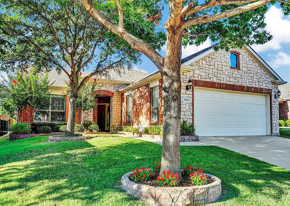 1st image of 3905 Stone Oak Blvd