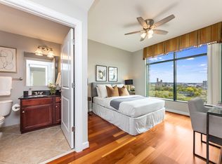 1101 Haxall Poin #904, Richmond, VA 23219
