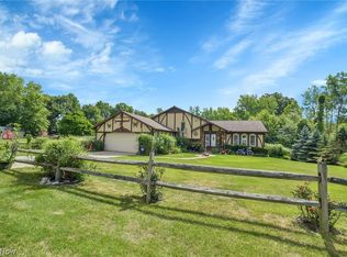 164 Burns Rd, Elyria, OH 44035