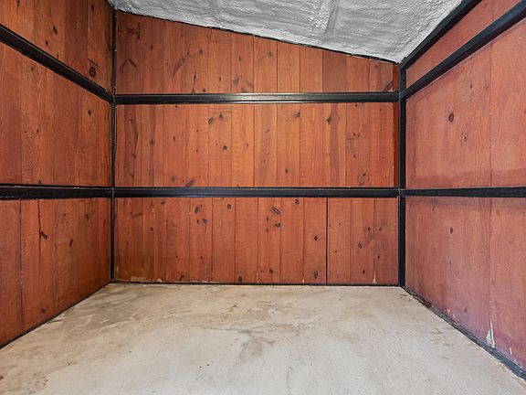 4th image of 3570 B Road