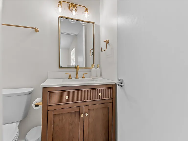 908 Lighthouse Dr — Photo 20