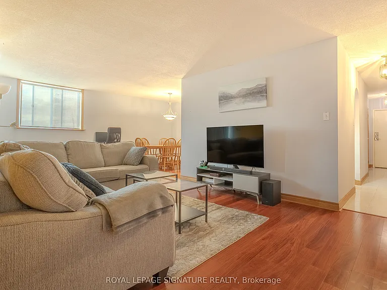 975 Warwick Ct #1608 — Photo 28